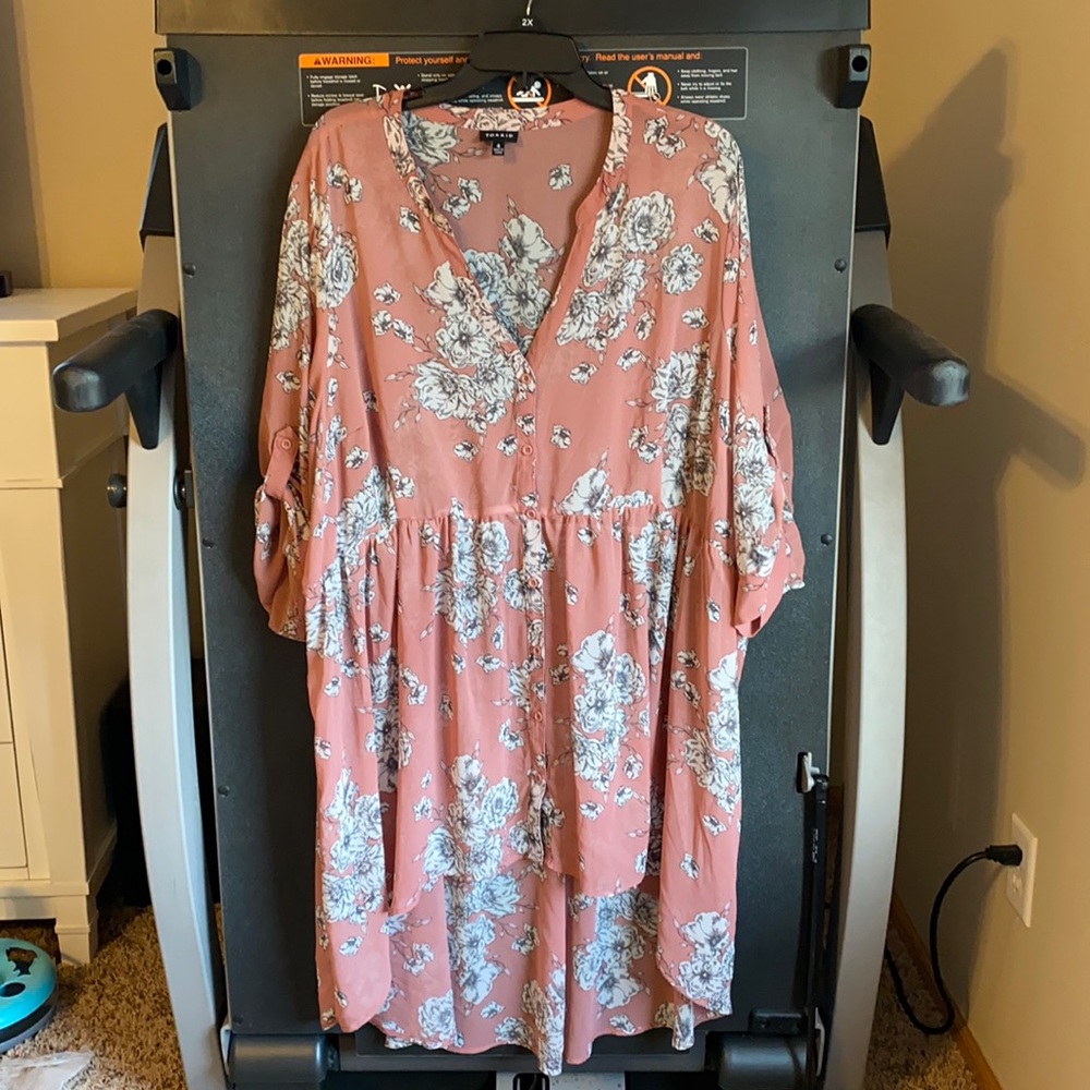 Torrid shirt
